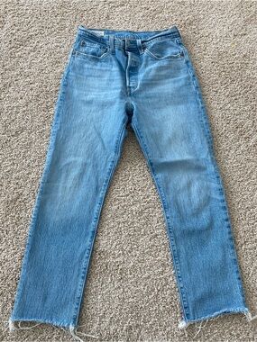 Levi’s 501 Premium 27 Cropped Fray Hem High Waisted Jeans Light Wash Festival